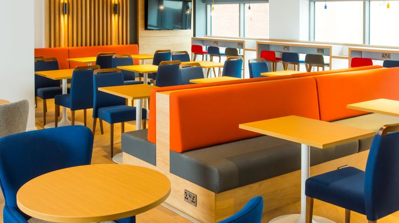 <b>Holiday Inn Express Swindon City Centre Restaurant</b>. Images powered by <a href="https://www.leonardoworldwide.com/" title="Leonardo Worldwide" target="_blank">Leonardo</a>.