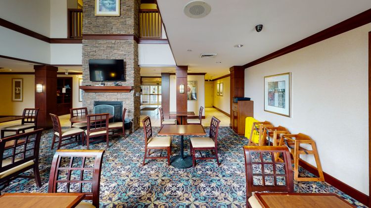 Staybridge Suites Valley Forge Restaurant