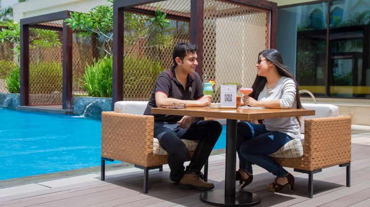 InterContinental Dhaka Pool