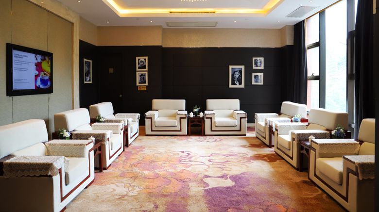 <b>Crowne Plaza Shanghai Meeting</b>. Images powered by <a href="https://www.leonardoworldwide.com/" title="Leonardo Worldwide" target="_blank">Leonardo</a>.