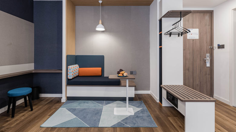 <b>Holiday Inn Express Pudong Chuansha Suite</b>. Images powered by <a href="https://www.leonardoworldwide.com/" title="Leonardo Worldwide" target="_blank">Leonardo</a>.