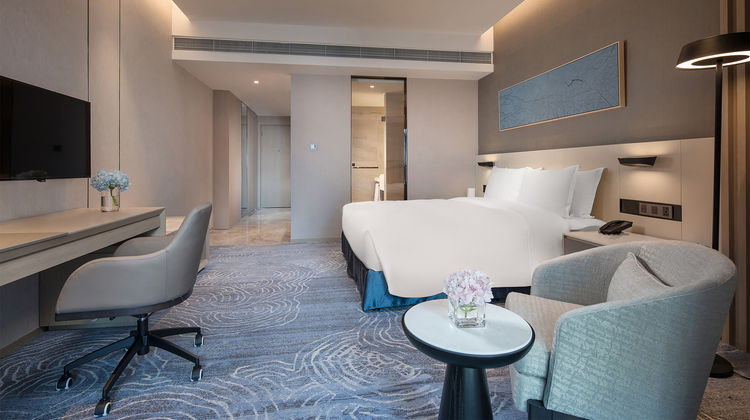 Holiday Inn South Station Room