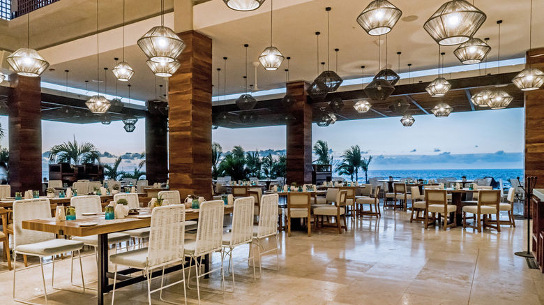 <b>Four Seasons Resort Punta Mita Restaurant</b>. Images powered by <a href="https://www.leonardoworldwide.com/" title="Leonardo Worldwide" target="_blank">Leonardo</a>.