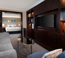 Crowne Plaza Belfast Room