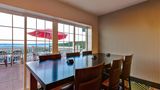 Holiday Inn Express Hotel & Suites Lobby