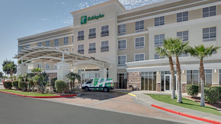 Holiday Inn Yuma Exterior