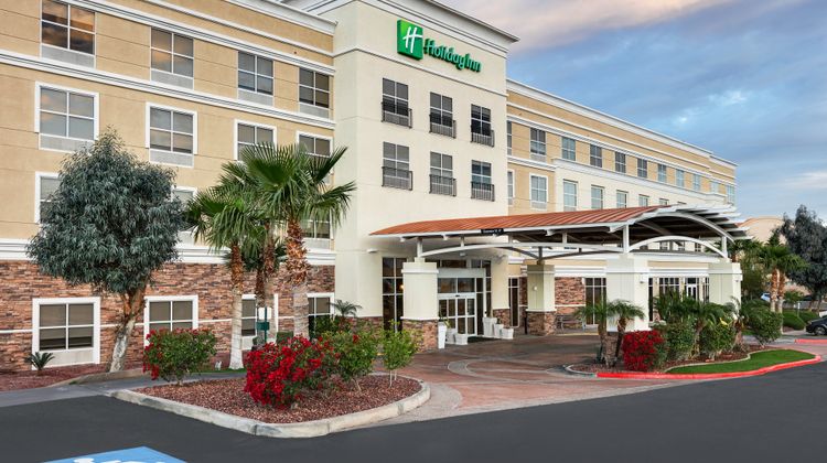 Holiday Inn Yuma Exterior