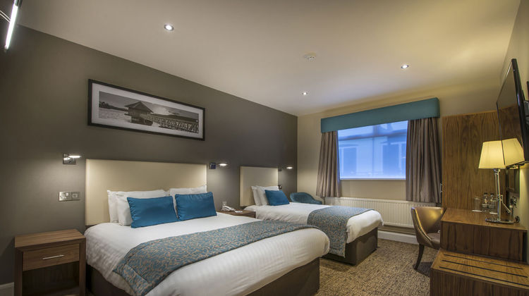 Three Swans Hotel Room