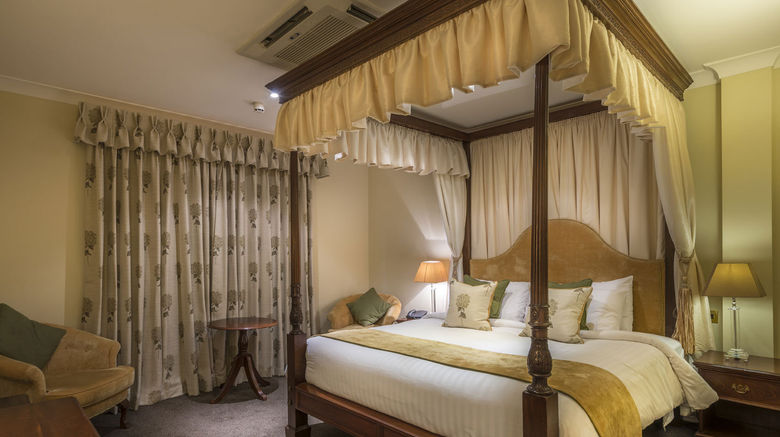 <b>Three Swans Hotel Room</b>. Images powered by <a href="https://www.leonardoworldwide.com/" title="Leonardo Worldwide" target="_blank">Leonardo</a>.