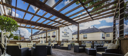 Three Swans Hotel Exterior