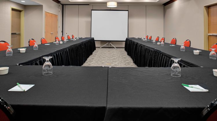 Holiday Inn Hotel & Suites Lima Meeting