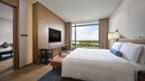 <b>HUALUXE Nanjing Yangtze River Room</b>. Images powered by <a href="https://www.leonardoworldwide.com/" title="Leonardo Worldwide" target="_blank">Leonardo</a>.