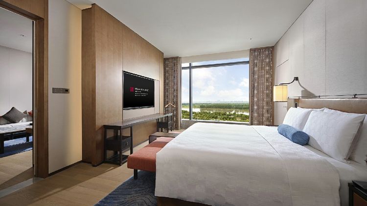 HUALUXE Nanjing Yangtze River Room