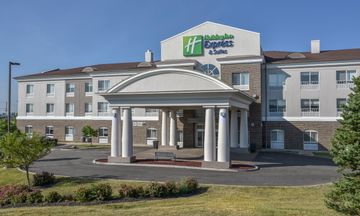 Holiday Inn Express Hotel & Suites