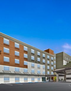 Holiday Inn Express Convention Center