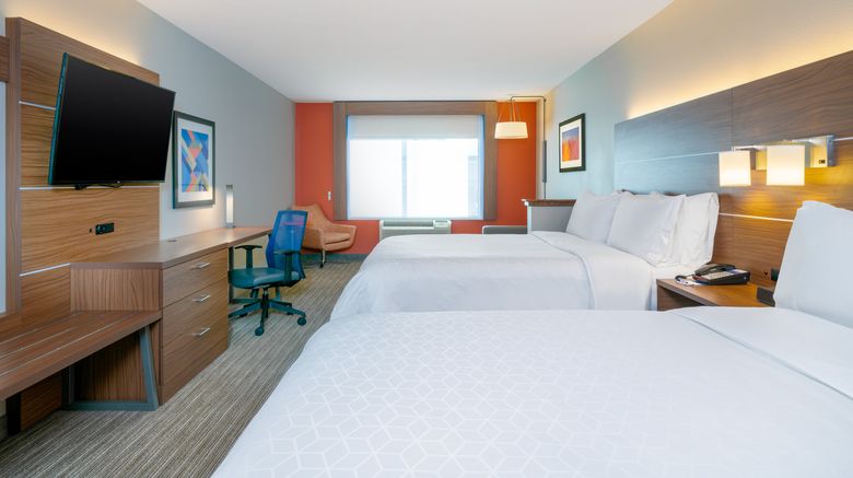 <b>Holiday Inn Express Hotel & Suites Room</b>. Images powered by <a href="https://www.leonardoworldwide.com/" title="Leonardo Worldwide" target="_blank">Leonardo</a>.