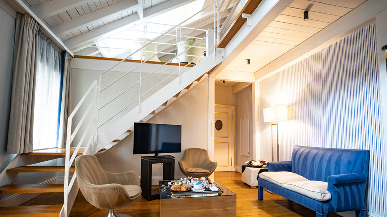 <b>Hotel Le Place D'Armes Suite</b>. Images powered by <a href="https://www.leonardoworldwide.com/" title="Leonardo Worldwide" target="_blank">Leonardo</a>.
