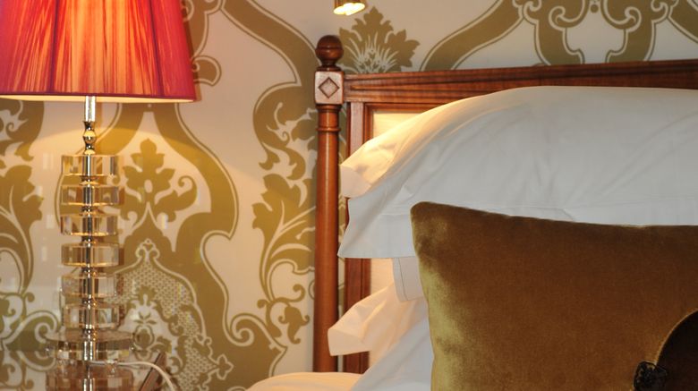 <b>Hotel & Spa de La Bretesche Room</b>. Images powered by <a href="https://www.leonardoworldwide.com/" title="Leonardo Worldwide" target="_blank">Leonardo</a>.