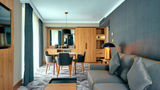 Crowne Plaza Marlow Suite