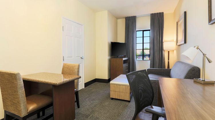 Staybridge Suites Reno Suite