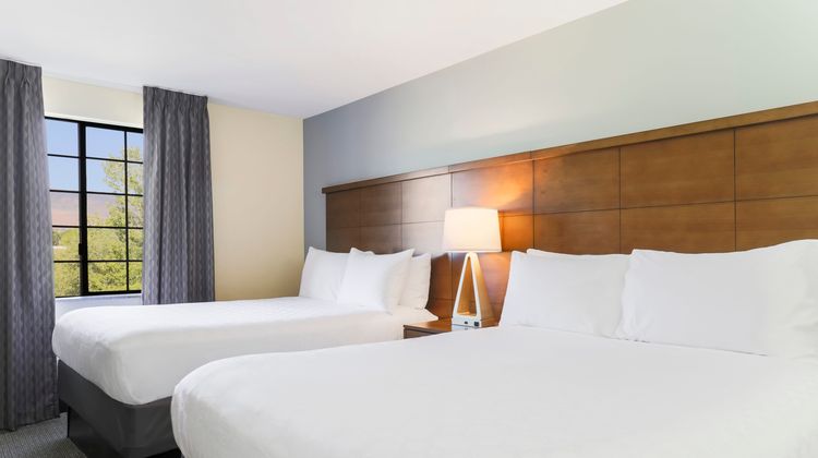 Staybridge Suites Reno Room
