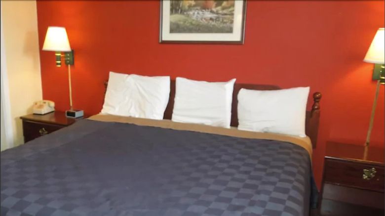 <b>Red Carpet Inn Room</b>. Images powered by <a href="https://www.leonardoworldwide.com/" title="Leonardo Worldwide" target="_blank">Leonardo</a>.