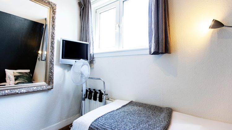 Hotel Quentin England Room