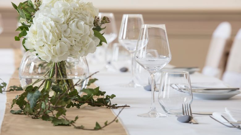 <b>voco Edinburgh - Royal Terrace Ballroom</b>. Images powered by <a href="https://www.leonardoworldwide.com/" title="Leonardo Worldwide" target="_blank">Leonardo</a>.
