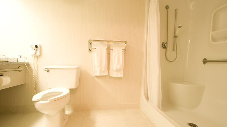 Woodlands Inn Room