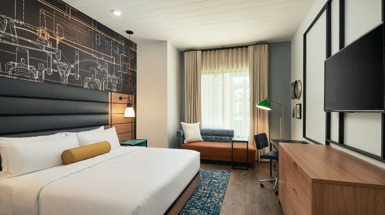 Hotel Indigo Tallahassee-CollegeTown Room