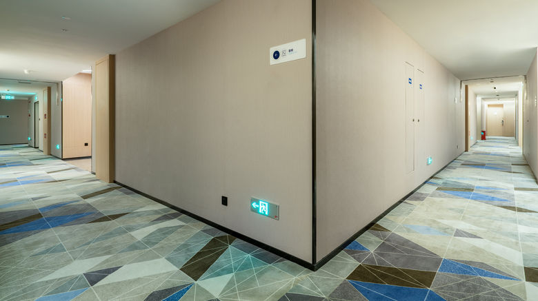 <b>Holiday Inn Express Financial Center Lobby</b>. Images powered by <a href="https://www.leonardoworldwide.com/" title="Leonardo Worldwide" target="_blank">Leonardo</a>.
