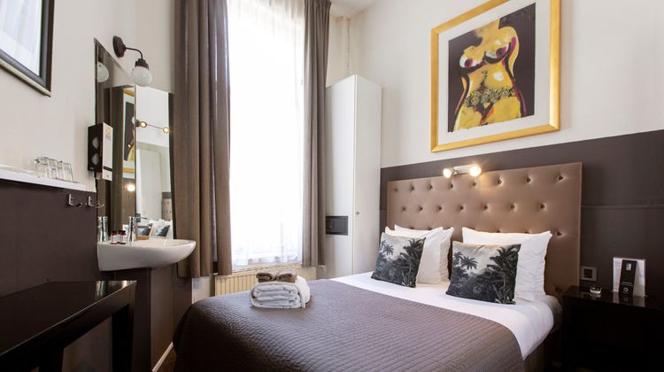 The Quentin Hotel Room