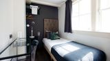Quentin Leidse Square Room