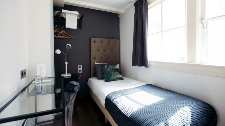 Quentin Leidse Square Room