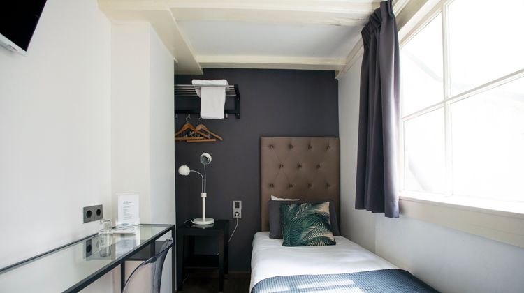 Quentin Leidse Square Room
