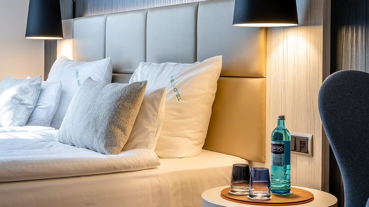 Insel Hotel Room