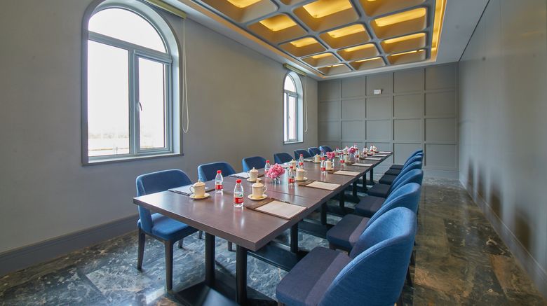 <b>Holiday Inn Express Beijing Badaling Meeting</b>. Images powered by <a href="https://www.leonardoworldwide.com/" title="Leonardo Worldwide" target="_blank">Leonardo</a>.