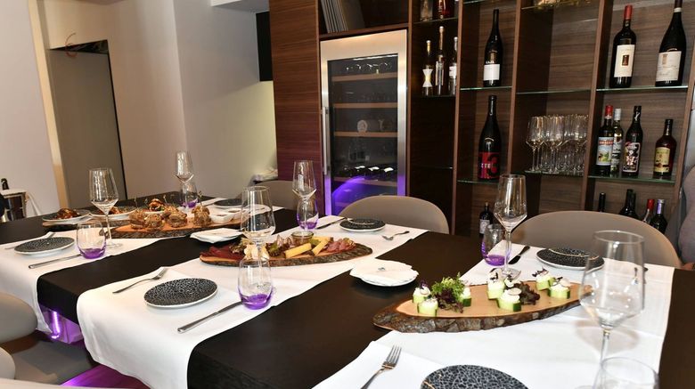 <b>Hotel Des Alpes Restaurant</b>. Images powered by <a href="https://www.leonardoworldwide.com/" title="Leonardo Worldwide" target="_blank">Leonardo</a>.
