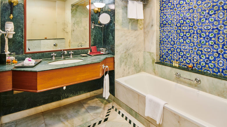 <b>The Ummed Jodhpur Hotel Room</b>. Images powered by <a href="https://www.leonardoworldwide.com/" title="Leonardo Worldwide" target="_blank">Leonardo</a>.