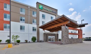 Holiday Inn Express & Suites Effingham