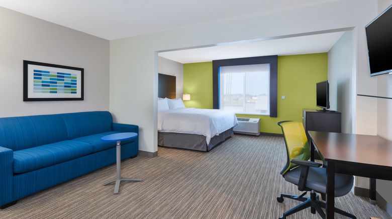 <b>Holiday Inn Express & Suites Effingham Room</b>. Images powered by <a href="https://www.leonardoworldwide.com/" title="Leonardo Worldwide" target="_blank">Leonardo</a>.