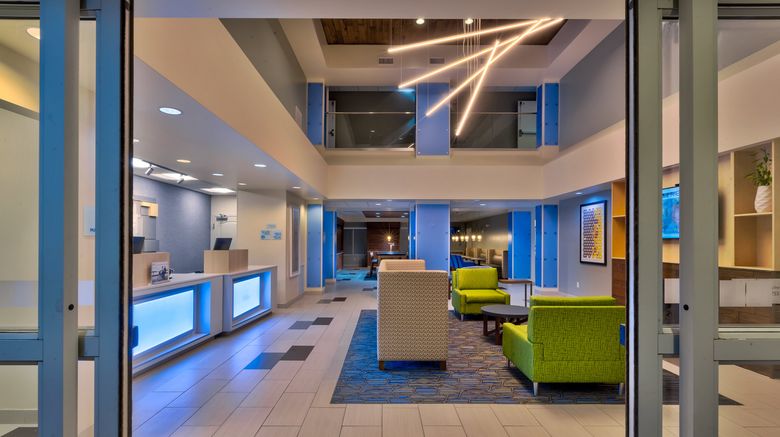 <b>Holiday Inn Express & Suites Effingham Lobby</b>. Images powered by <a href="https://www.leonardoworldwide.com/" title="Leonardo Worldwide" target="_blank">Leonardo</a>.