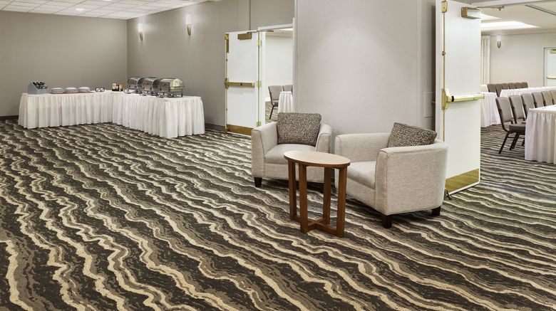 <b>Staybridge Suites Orlando South Meeting</b>. Images powered by <a href="https://www.leonardoworldwide.com/" title="Leonardo Worldwide" target="_blank">Leonardo</a>.