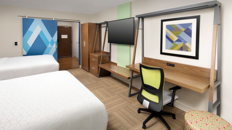 <b>Holiday Inn Express & Suites Kingsland Room</b>. Images powered by <a href="https://www.leonardoworldwide.com/" title="Leonardo Worldwide" target="_blank">Leonardo</a>.