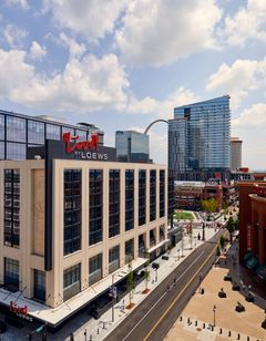 Live! by Loews St Louis