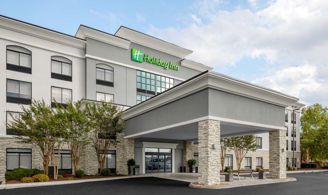 Holiday Inn Cleveland Exterior