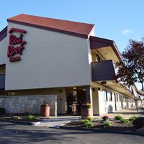 Red Roof Inn St Clairsville - Wheeling W