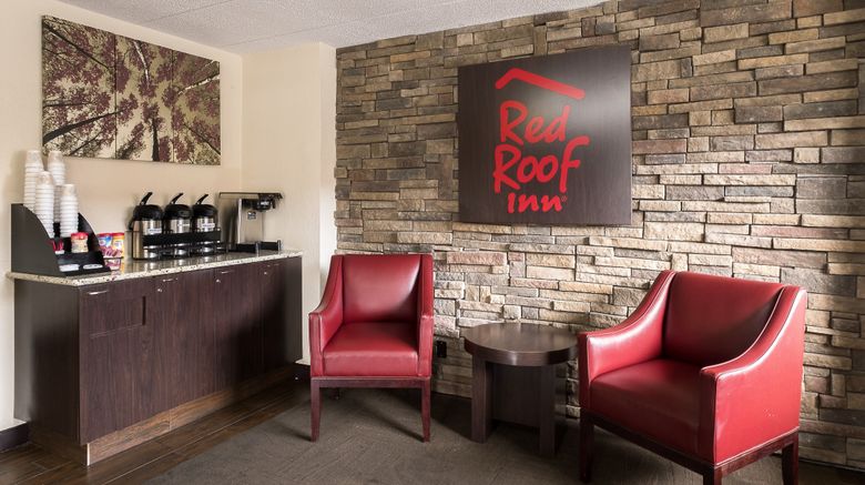 <b>Red Roof Inn Chicago - O'Hare Airport Lobby</b>. Images powered by <a href="https://www.leonardoworldwide.com/" title="Leonardo Worldwide" target="_blank">Leonardo</a>.