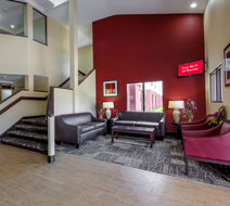 Red Roof Inn Pensacola Fairgrounds Lobby