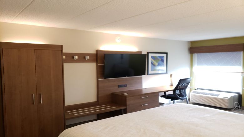 <b>Holiday Inn Express Edgewood-Aberdeen-Be Room</b>. Images powered by <a href="https://www.leonardoworldwide.com/" title="Leonardo Worldwide" target="_blank">Leonardo</a>.
